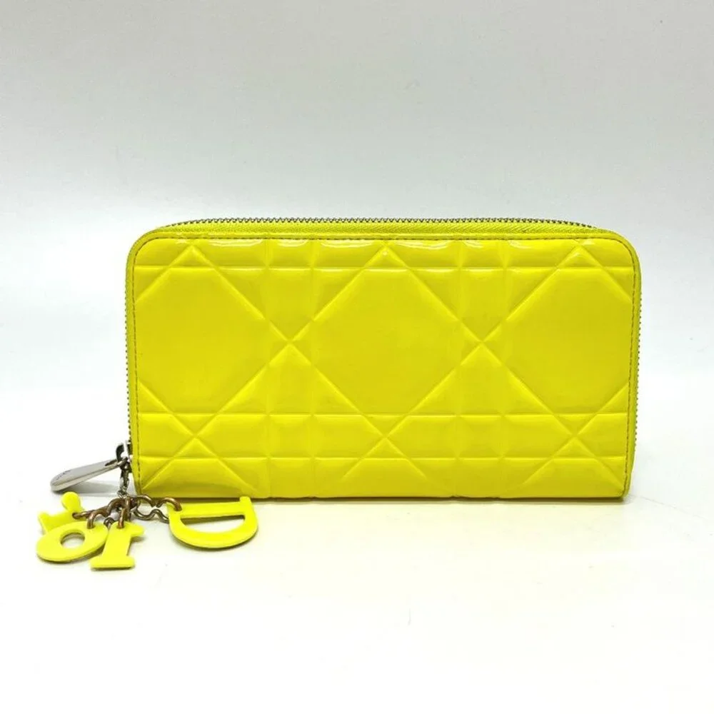 Dior Wallet Cannage Enamel Neon Yellow Neon Yellow X